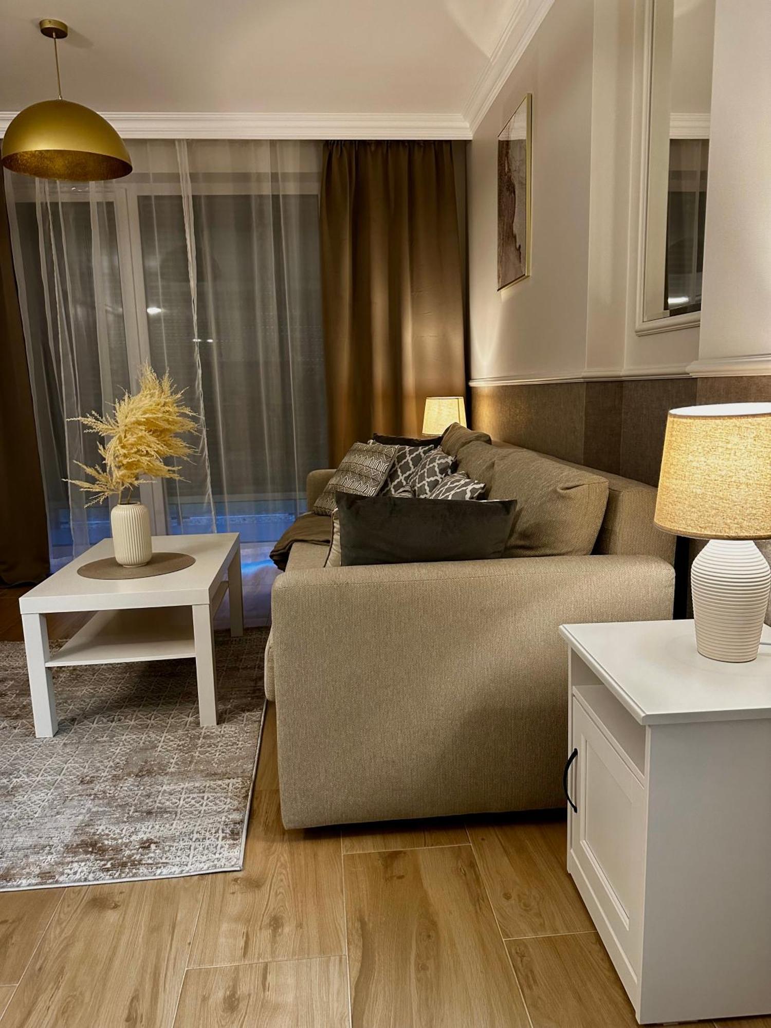 Apartamenty Kielce- Apartament Rubin Przy Zalew Kielecki, Faktura, Parking, Centrum Exterior foto